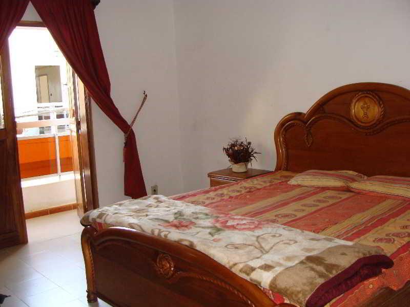 Kakatar Family Residence , Yoff Dakar Esterno foto