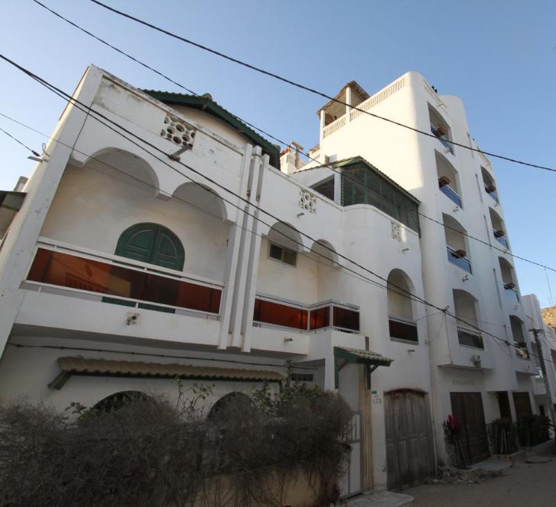 Kakatar Family Residence , Yoff Dakar Esterno foto