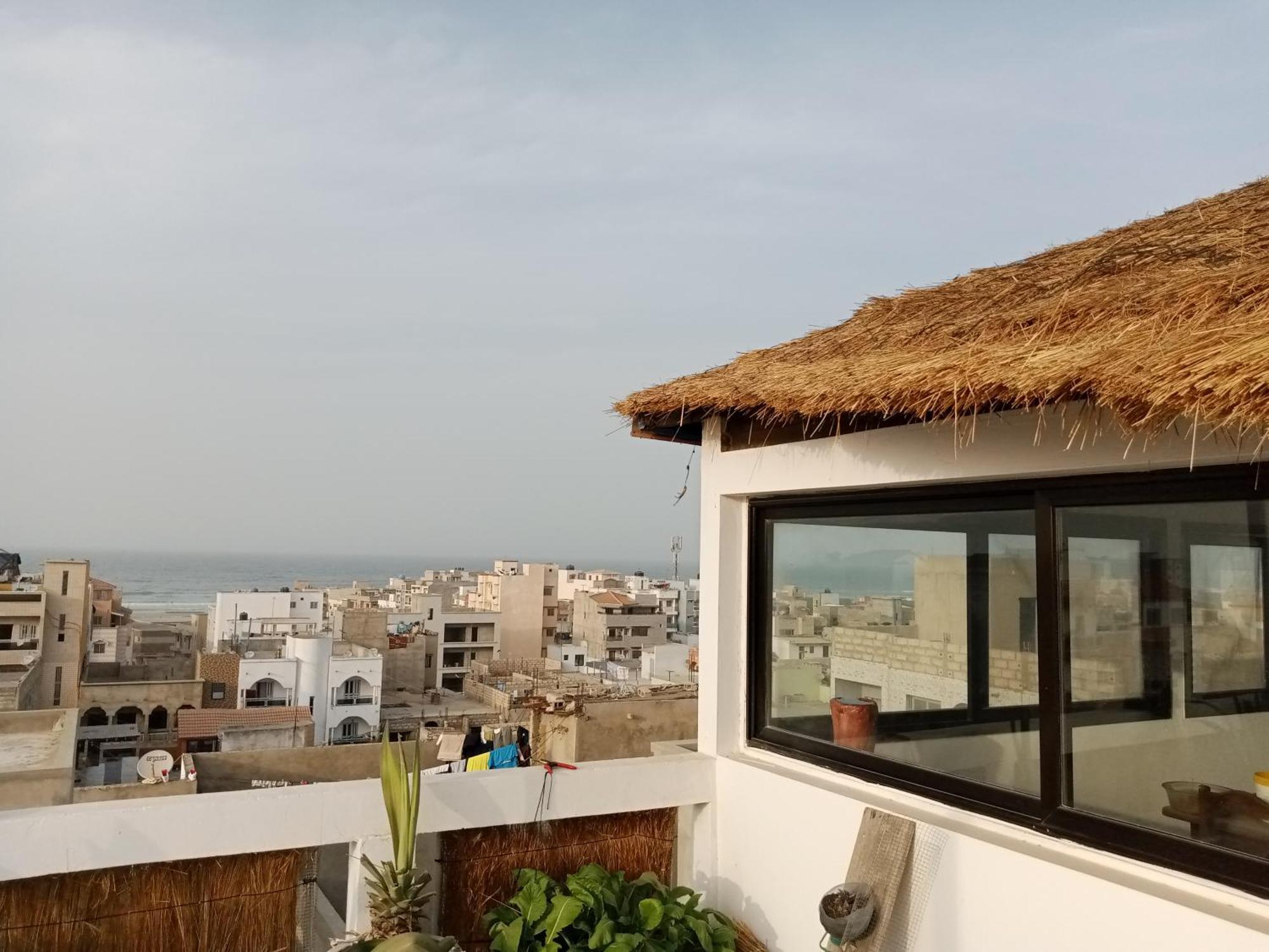 Kakatar Family Residence , Yoff Dakar Esterno foto